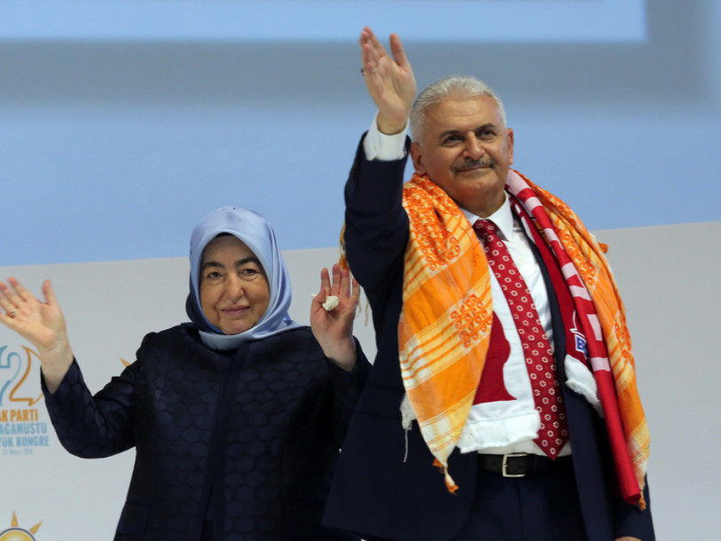 Yildirim élu à la tête du parti au pouvoir et premier ministre