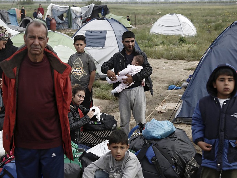La police grecque a évacué plus de 2000 migrants d'Idomeni