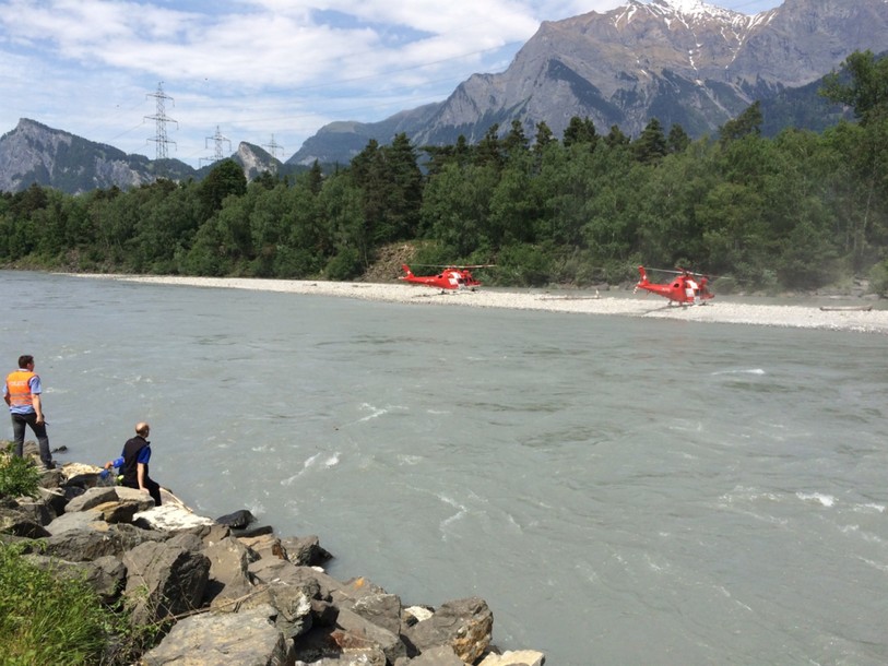 Deux morts, deux blessés et un disparu sur une rivière grisonne