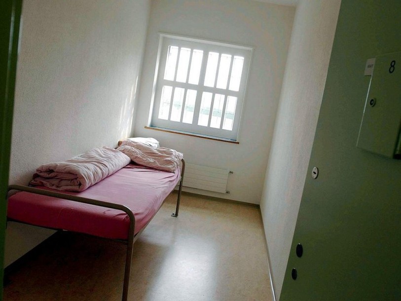 Un meurtrier s'enfuit d'une clinique psychiatrique à Windisch AG