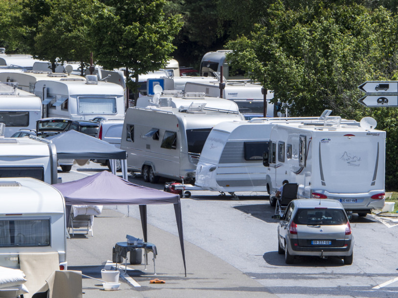 Camp de gens du voyage dans le Seeland bernois