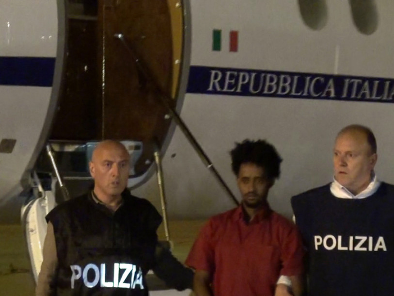 Le chef d'un énorme réseau de passeurs extradé d'Afrique