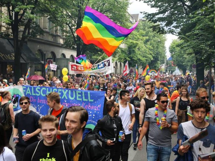 Des handicapés pour la première fois à la Pride de Zurich