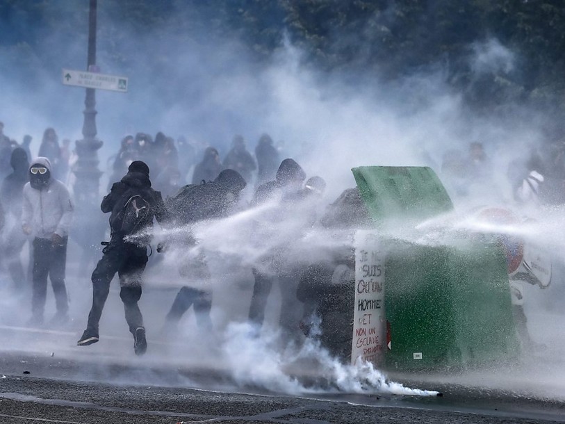Loi Travail: violents incidents et nombreux blessés à Paris
