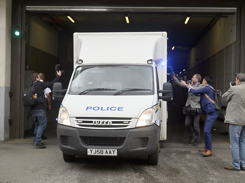 Le meurtrier présumé de Jo Cox appelle à la mort des 