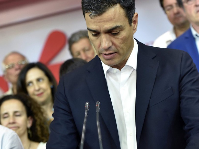 Les socialistes font pression sur Mariano Rajoy