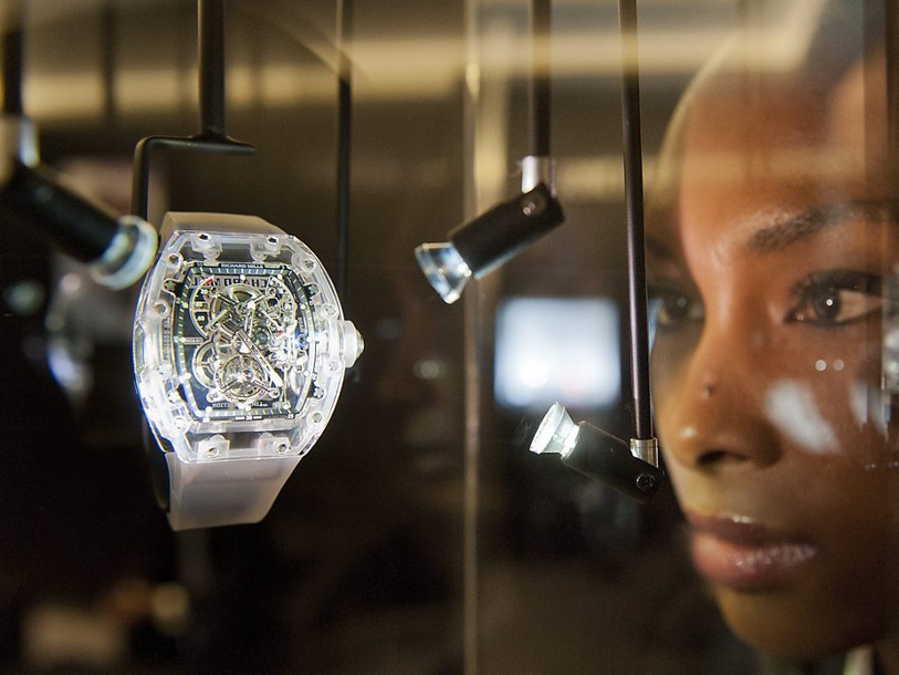 Plus de 3 millions de francs de montres suisses dérobés à Paris