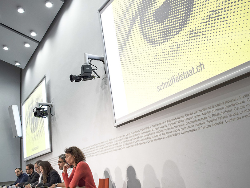 Les opposants à la loi sur le renseignement lancent leur campagne