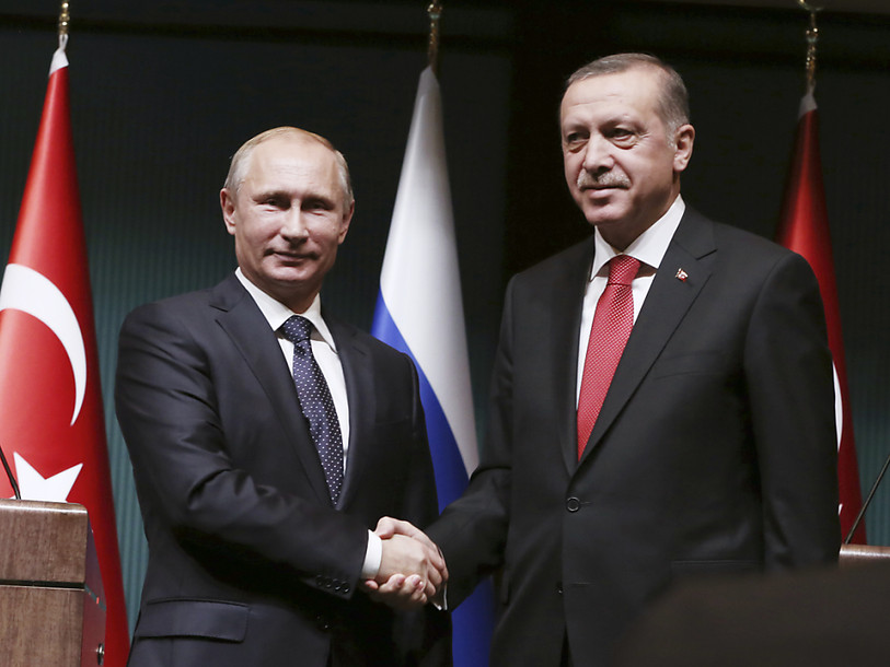 Poutine lève les sanctions contre la Turquie dans le tourisme