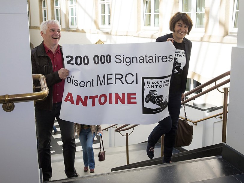 Prison avec sursis pour les deux 