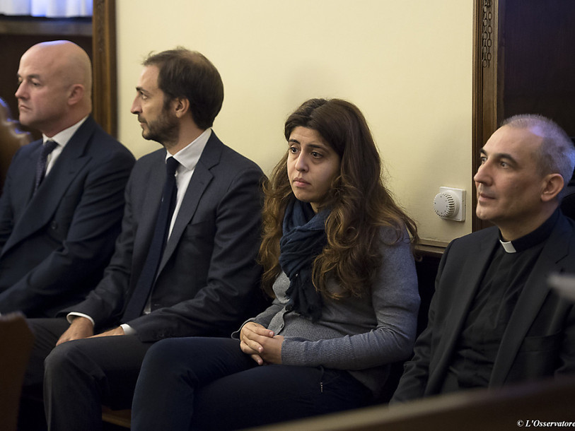Vatileaks: les deux journalistes acquittés, un prélat condamné