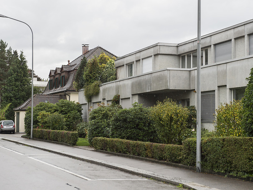 Peine de 20 ans commuée en thérapie pour avoir tué ses parents