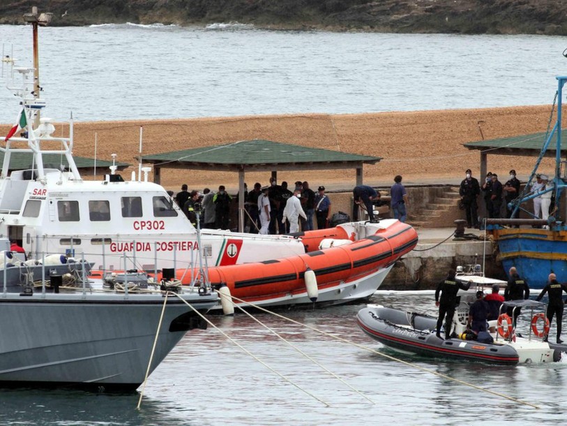 Les corps de 675 noyés retrouvés par la marine italienne