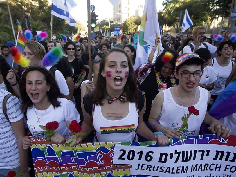 Sous haute surveillance, la Gay Pride de Jérusalem réunit la foule