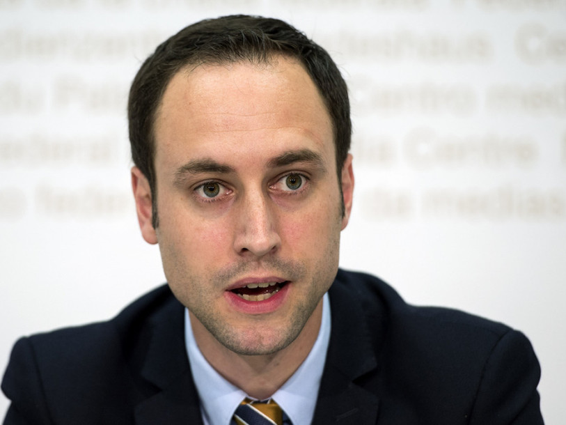 Christian Wasserfallen fait bloquer les comptes en banque de l'ACS