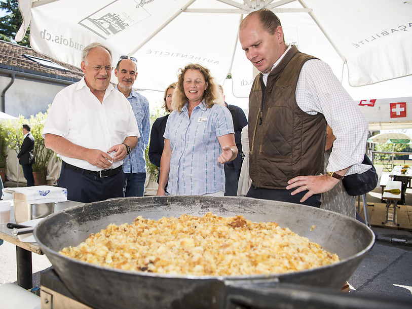 Brunch chez les Vaudois pour Johann Schneider-Ammann