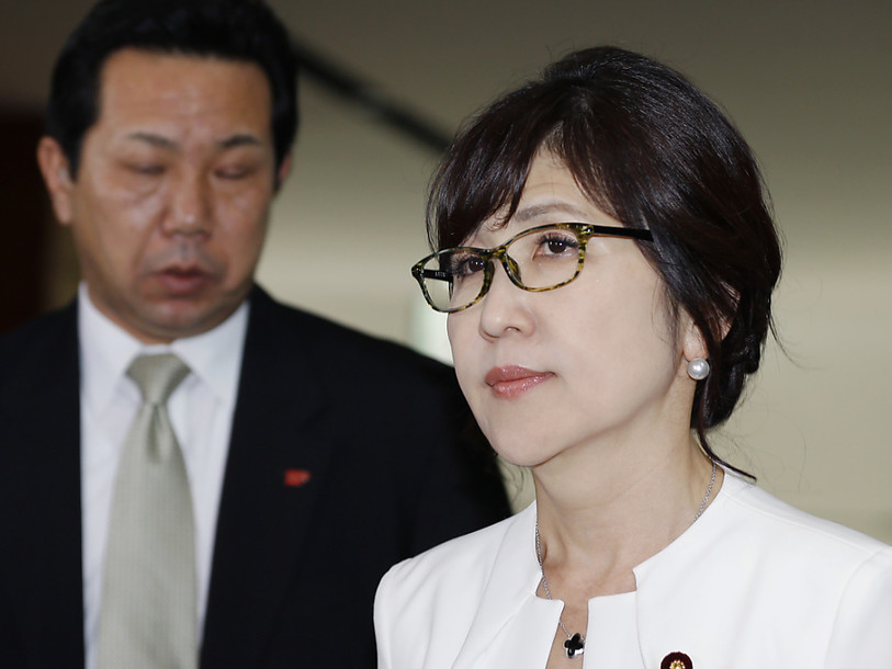 Une nationaliste au ministère de la défense du Japon