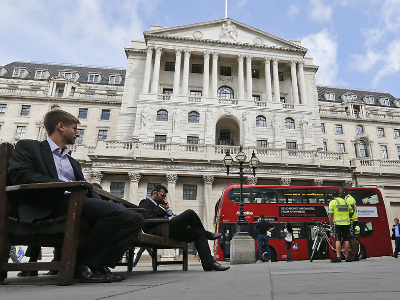 La Banque d'Angleterre baisse son taux pour amortir le Brexit