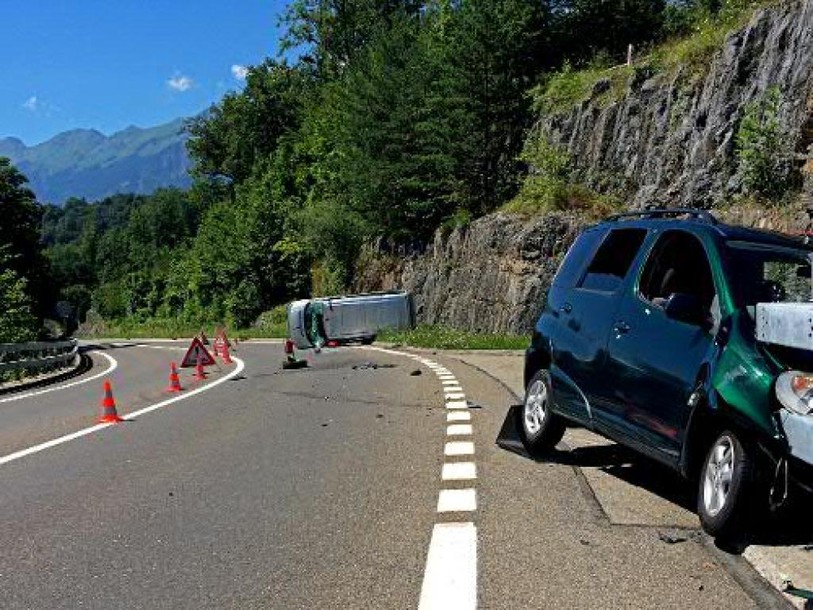 Dix blessés après une collision sur l'A8 près de Brienzwiler (BE)