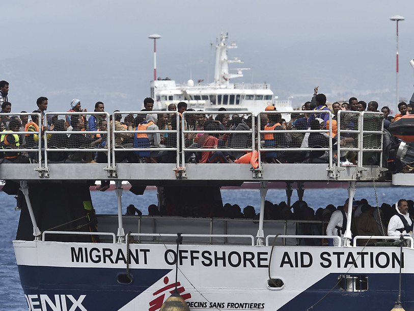 Au large de la Libye, une flottille humanitaire essentielle