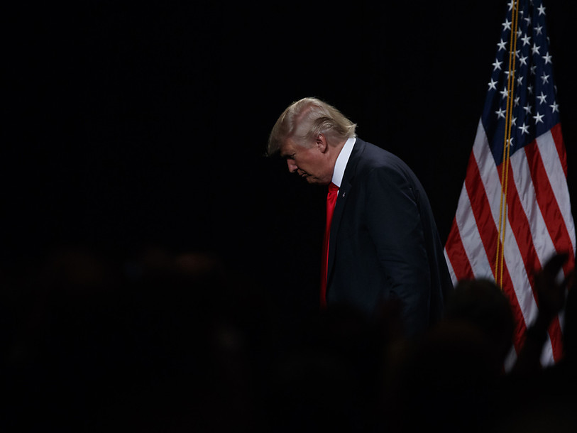 Baisses d'impôts, déréglementations: le choc économique de Trump