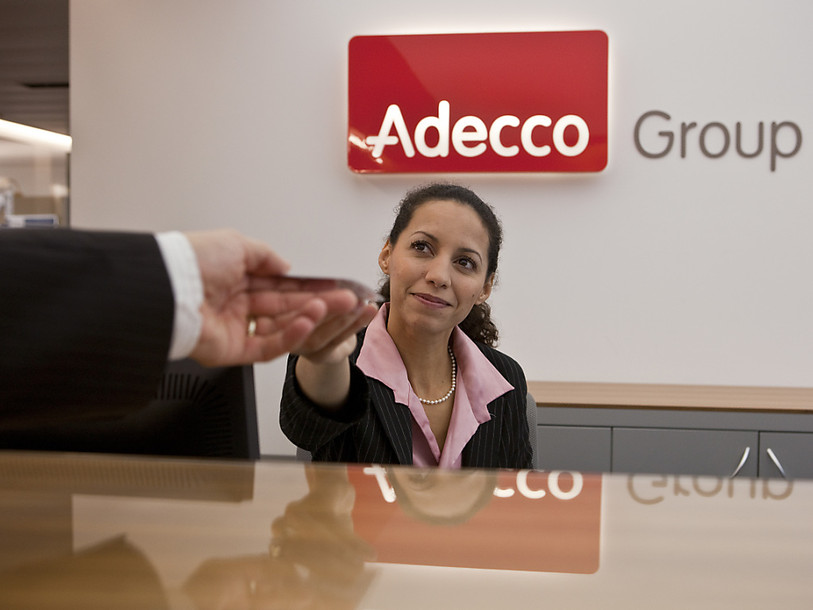 Adecco avec un bénéfice net en légère baisse au 1er semestre