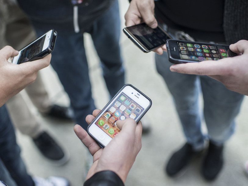 Berne préconise la distribution d'appareils mobiles