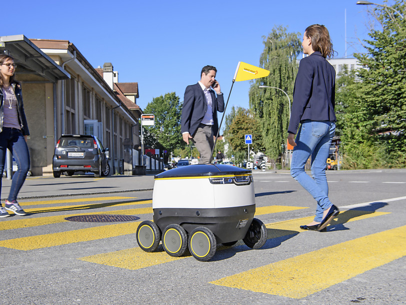 La Poste teste des robots pour livrer le courrier