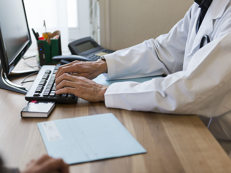 Un médecin sur dix cesse son activité avant la retraite