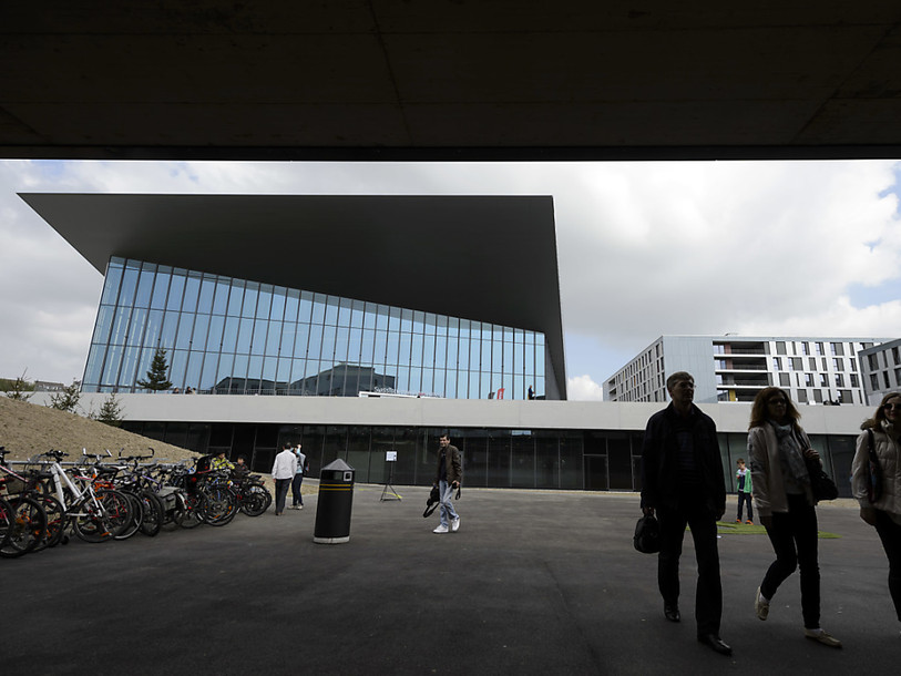 Le centre de conférences de l'EPFL n'est pas rentable