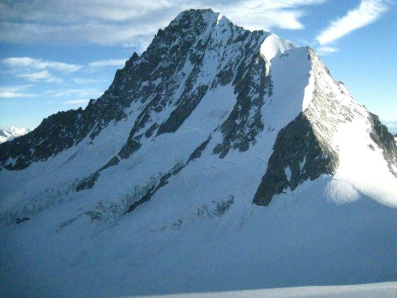 Deux alpinistes retrouvés sans vie au Bietschhorn