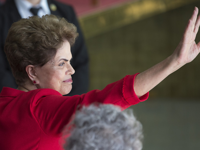 Fin de parcours présidentiel pour Dilma Rousseff au Brésil