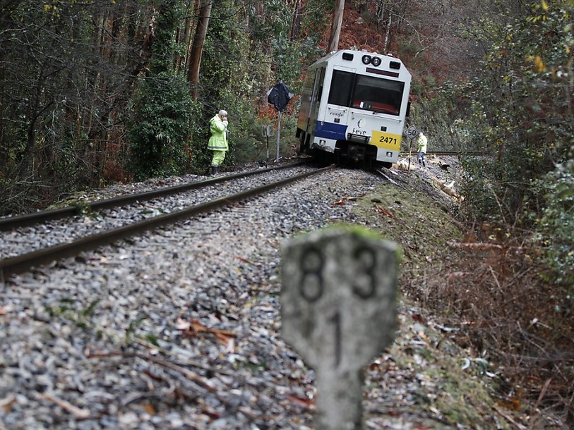 Au moins deux morts dans un accident de train en Galice