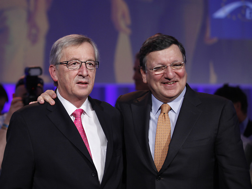 Juncker veut un avis sur l'emploi de Barroso chez Goldman