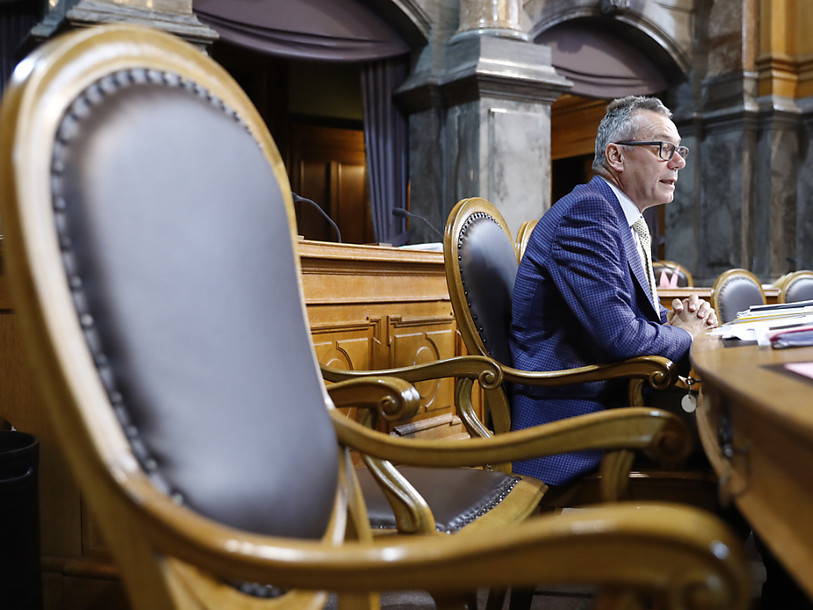 Formation et recherche: les sénateurs pour 395 millions en plus