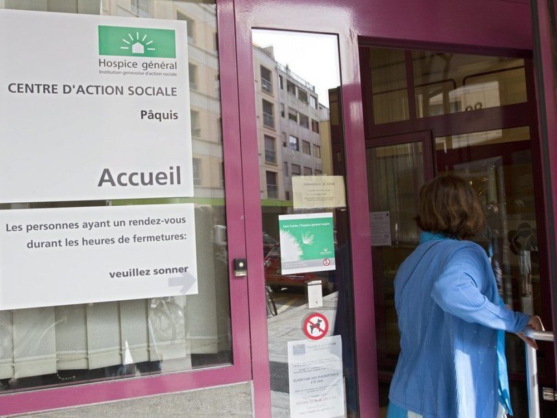 Des immigrés pourraient être exclus de l'aide sociale pour un temps