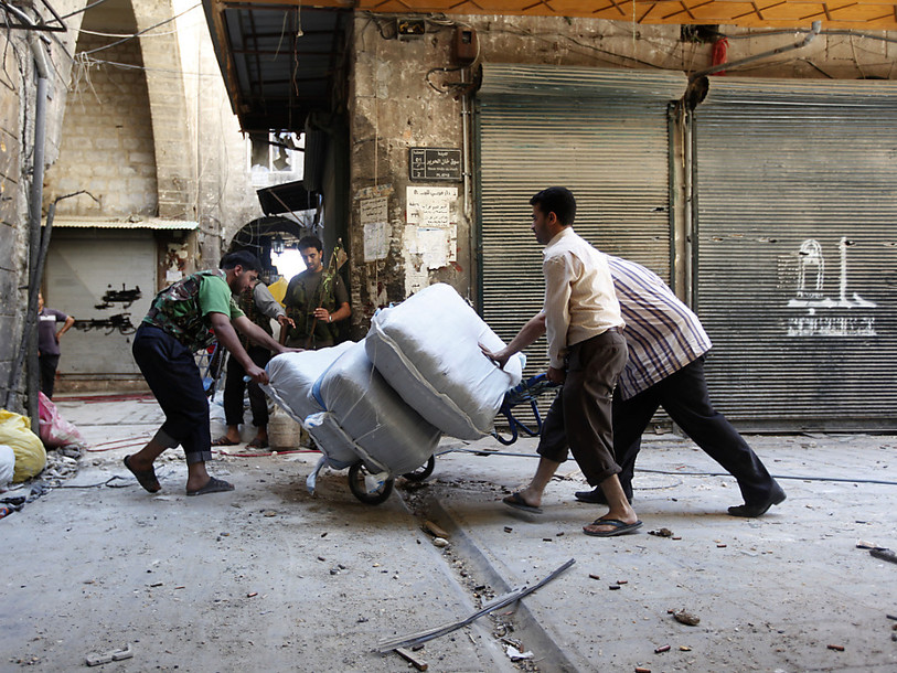 Au souk d'Alep, les rudes soldats remplacent les habiles marchands