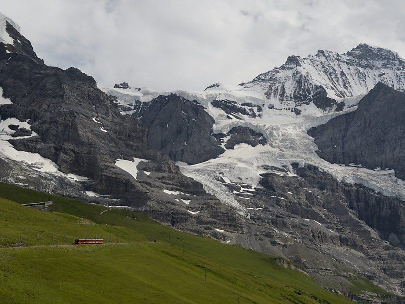 Bourrasques de foehn à plus de 100 km/h en montagne