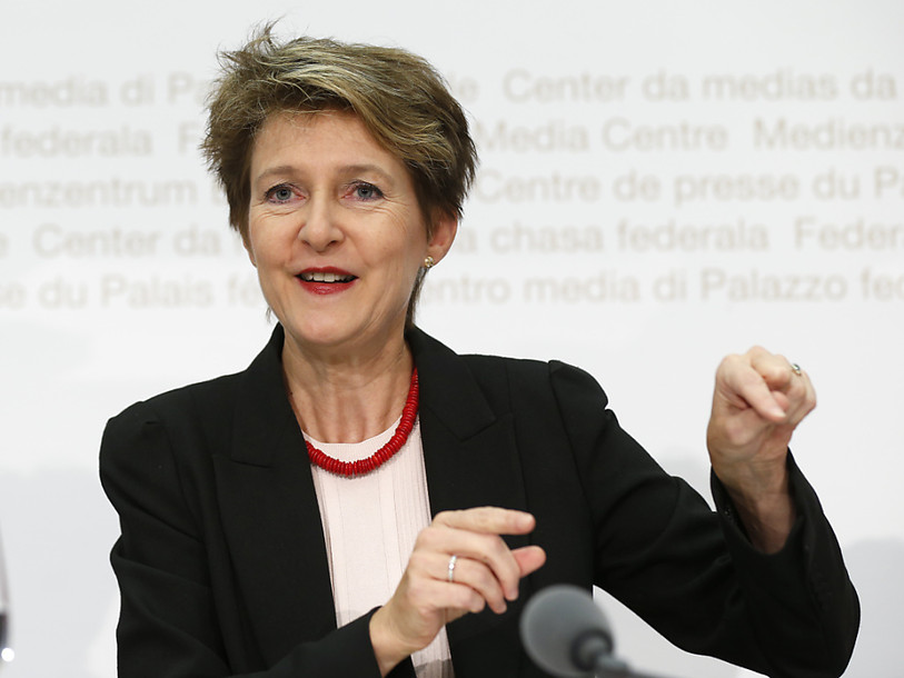 Le Conseil fédéral rejette l'initiative sur les juges étrangers