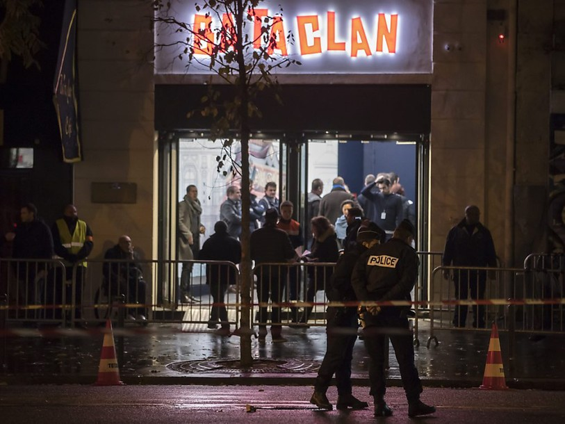 Sting redonne vie au Bataclan - Membres d'Eagles of Death Metal refoulés