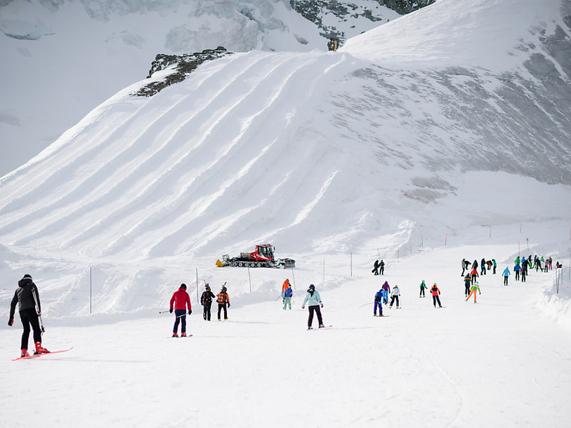 Saas-Fee réagit au recul des nuitées avec un projet de crowdfunding