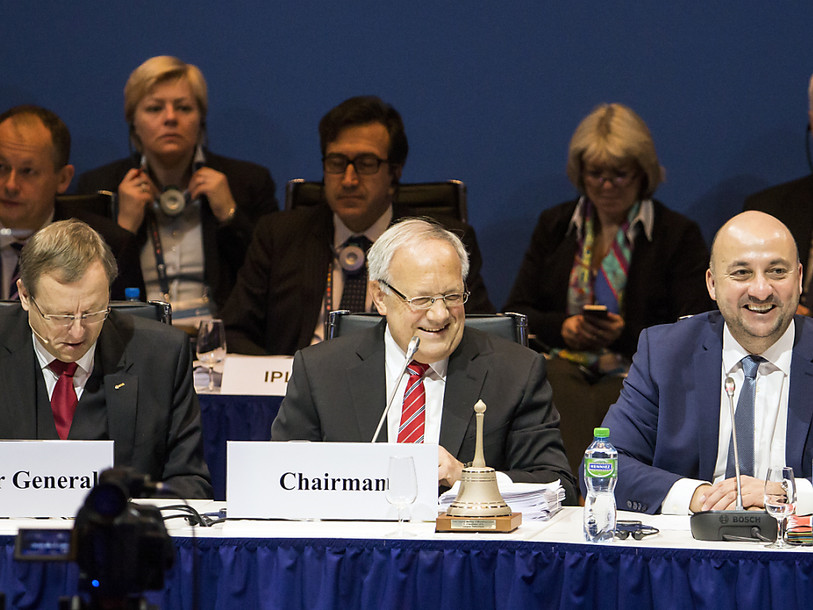 La Suisse plaide pour une approche solidaire du secteur spatial