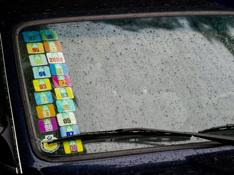 La vignette devrait être remplacée par un système électronique
