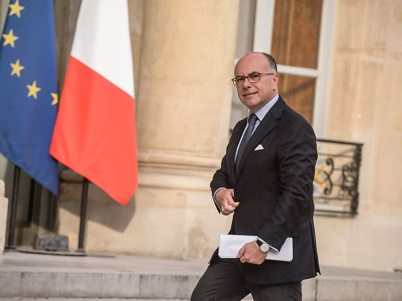 France: Bernard Cazeneuve devient Premier ministre pour cinq mois