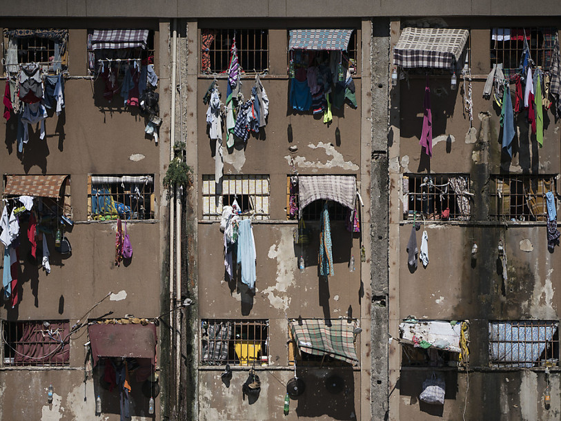 Sanglante émeute entre bandes rivales dans une prison du Brésil