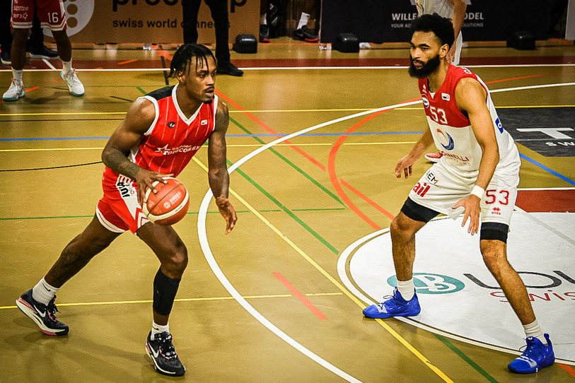 Le BC Boncourt de Martins Igbanu retrouvera Jonathan Galloway et Massagno en play-off (photo : Stéphane Bée).