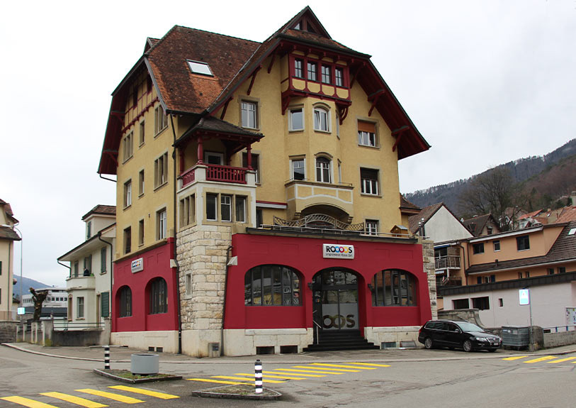 Roos - Bâtiment Exterieur