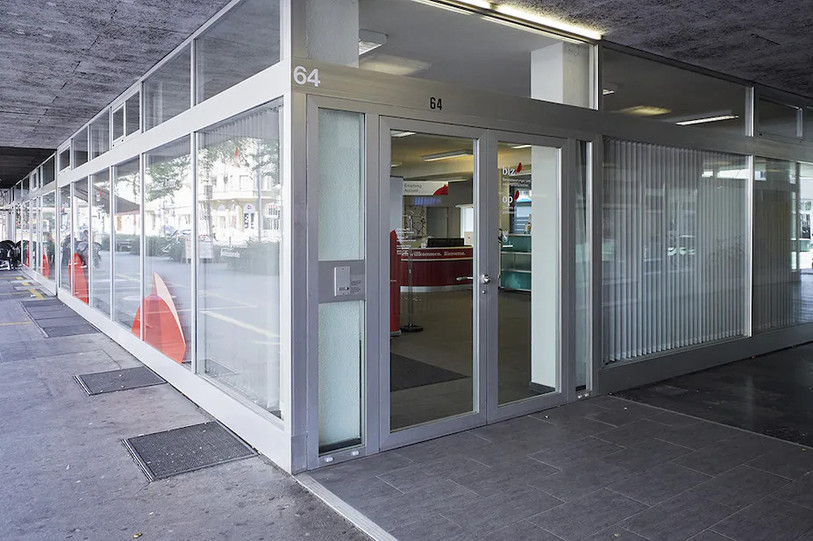 L'infothèque se trouve dans les locaux situés à la rue Centrale 64 à Bienne. Photo : www.be.ch