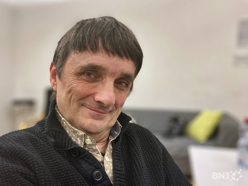Le comédien Pierre Aucaigne parle de la table dans notre chronique hebdomadaire.