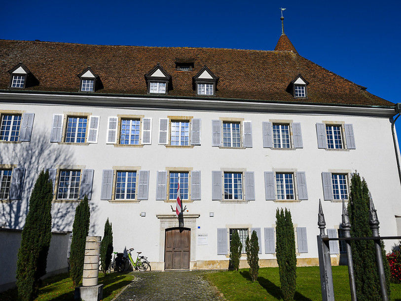 Le Gouvernement jurassien ne comptera pas de ministre CS-POP dans ses rangs après l'élection partielle du 24 novembre. Le parti renonce à présenter une candidature. (Photo : archives KEYSTONE / Jean-Christophe Bott).